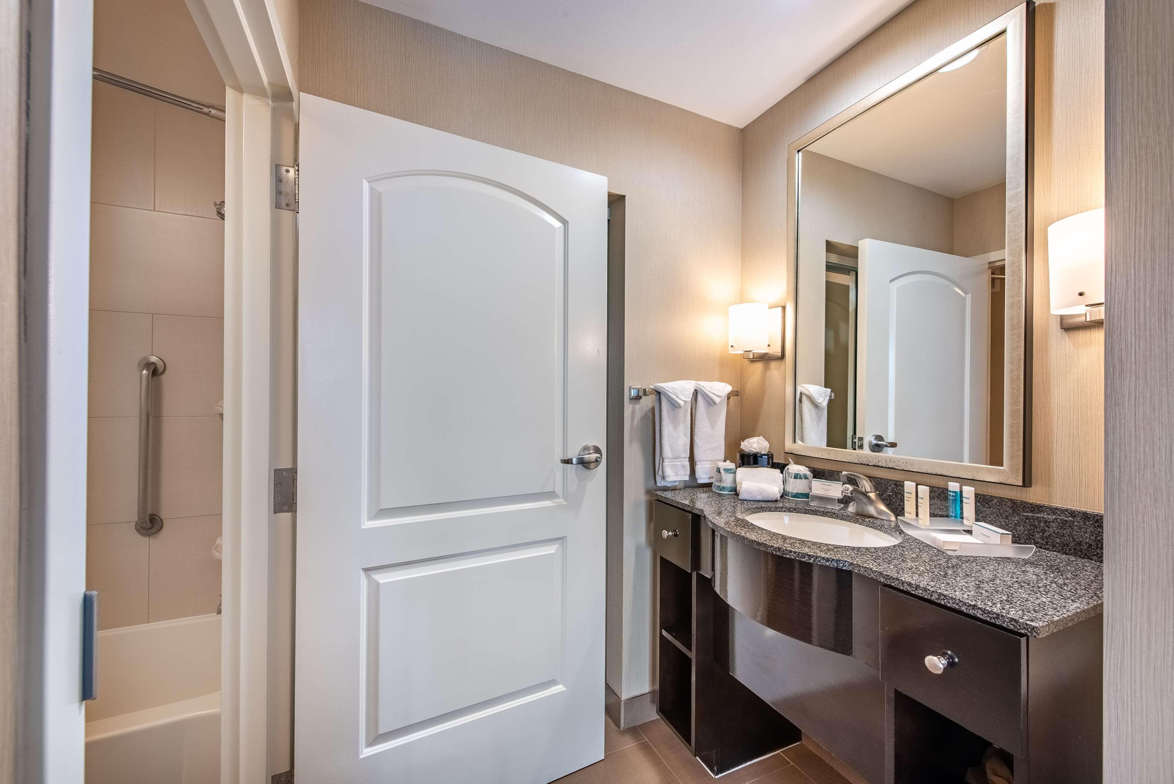 Homewood Suites By Hilton Oxnard/Camarillo Dış mekan fotoğraf